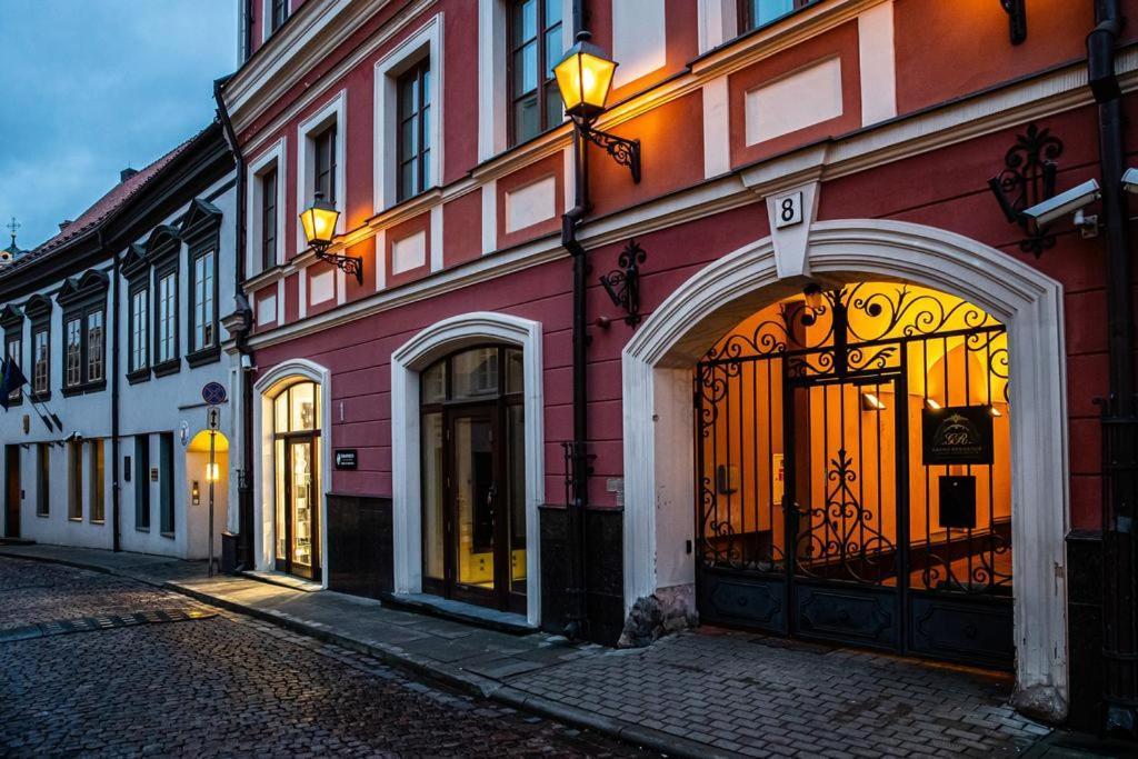 Exclusive Gaono Apartment In The Heart Of Old Town Βίλνιους Εξωτερικό φωτογραφία