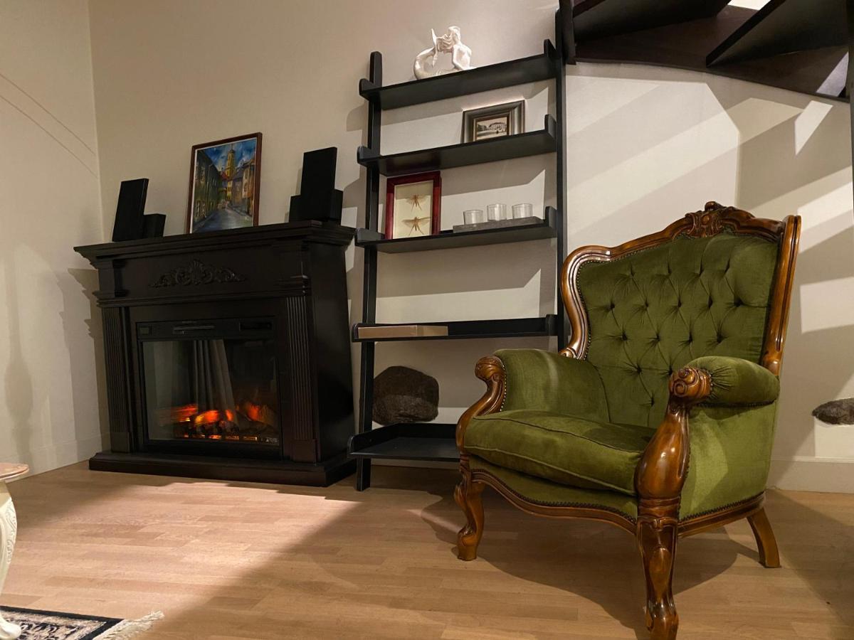 Exclusive Gaono Apartment In The Heart Of Old Town Βίλνιους Εξωτερικό φωτογραφία