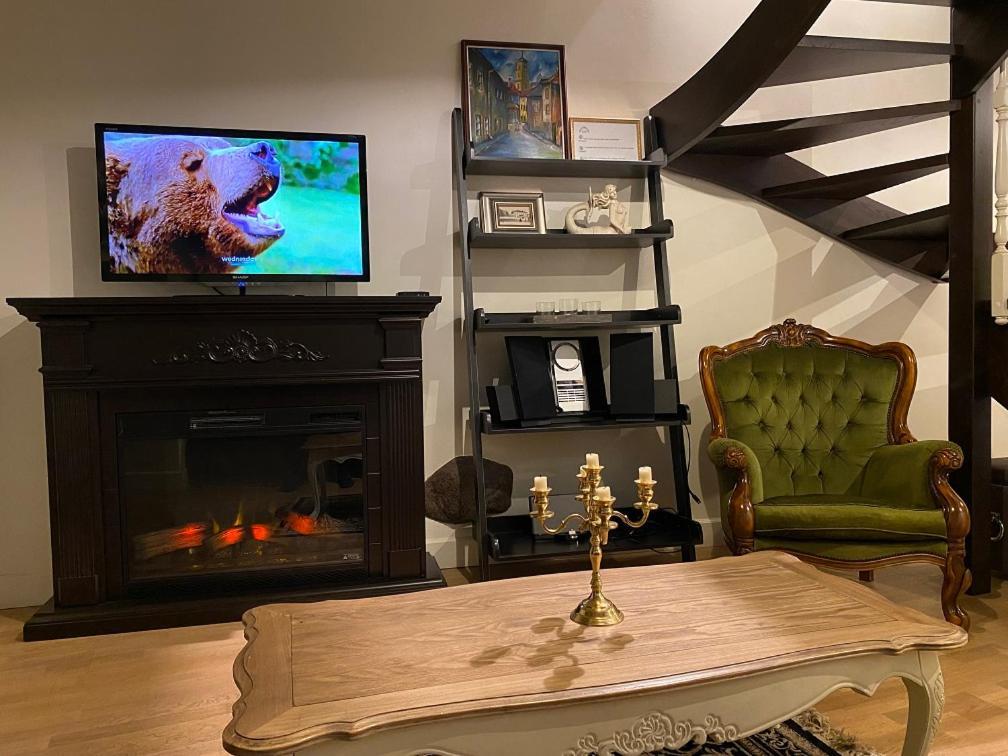 Exclusive Gaono Apartment In The Heart Of Old Town Βίλνιους Εξωτερικό φωτογραφία